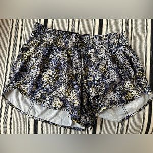 Lululemon Tracker Shorts Size 12